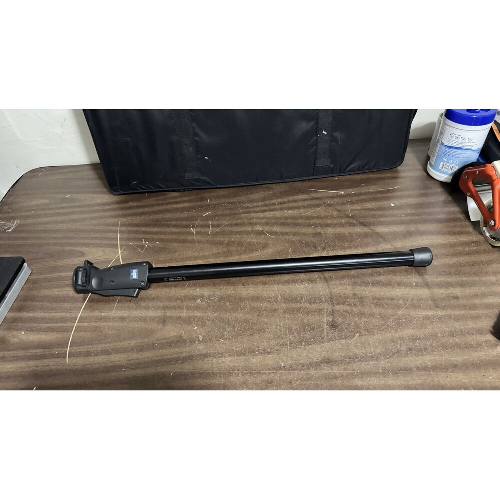 BOGEN Manfrotto 3245 Monopod for Cameras - Italy - 46” Long